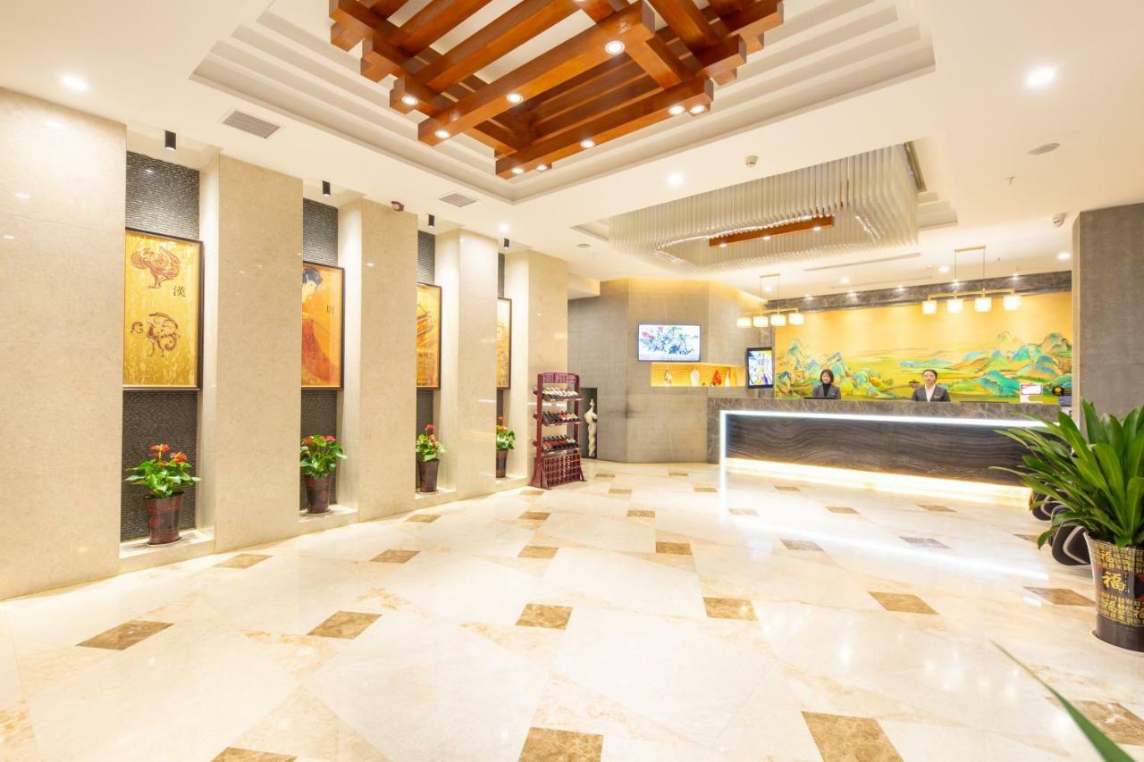 Yiwu Best Hotel Экстерьер фото