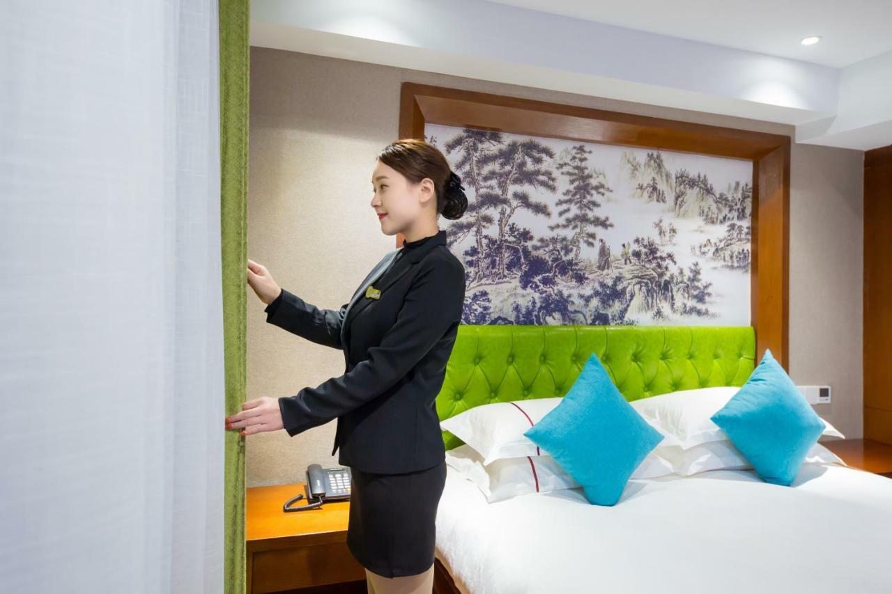 Yiwu Best Hotel Экстерьер фото
